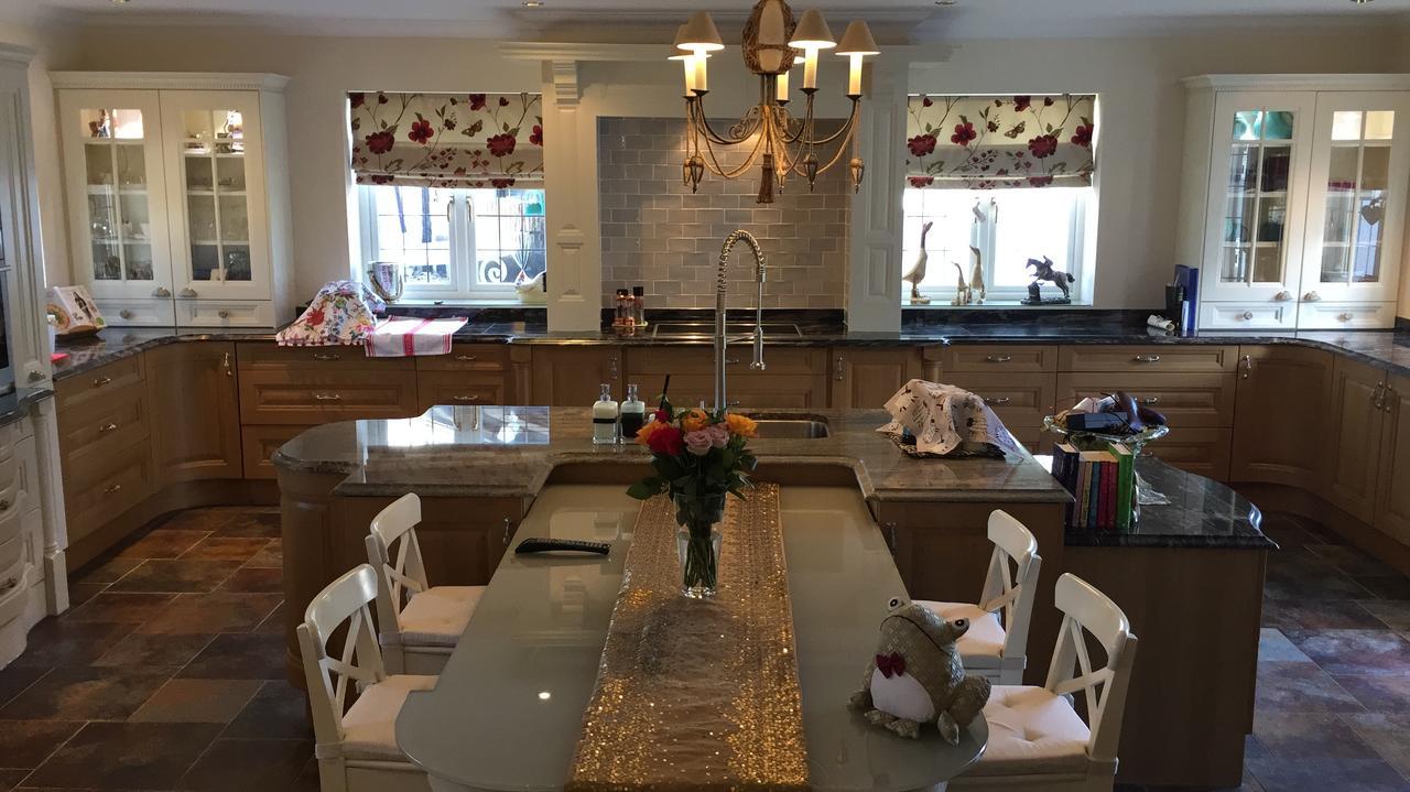 לינה וארוחת בוקר אייר Retreat At The Knowe Auchincruive Estate מראה חיצוני תמונה